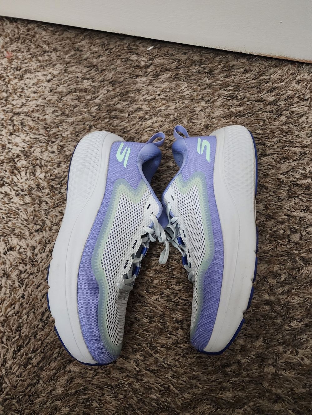 Skechers GO Run Supersonic Max Running Sneaker Shoes